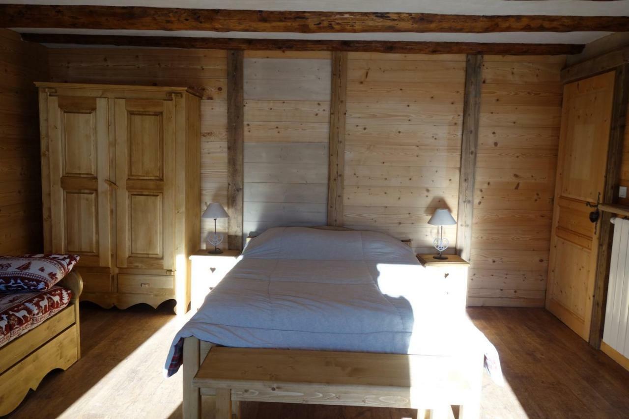 La Chambre Du Moulin Villard-sur-Doron Luaran gambar
