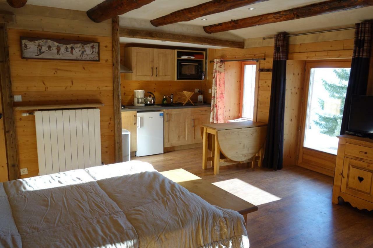 La Chambre Du Moulin Villard-sur-Doron Luaran gambar